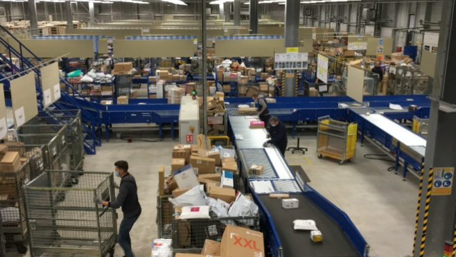 20 000 colis sont triés chaque jour par La Poste à Marquise !
