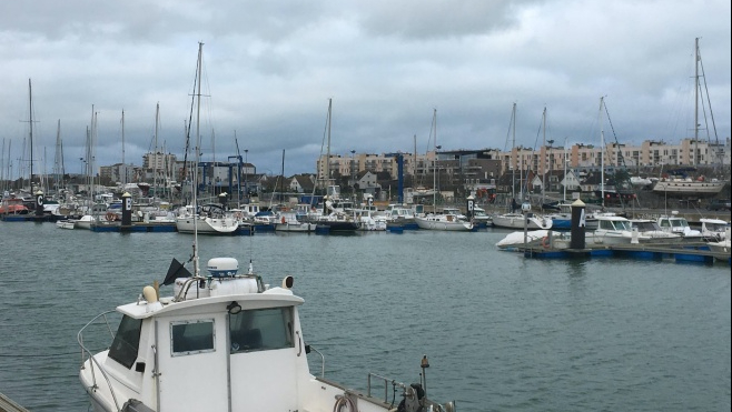 A Calais, le port de plaisance passe entre les mains d'EDEIS, une société privée. 