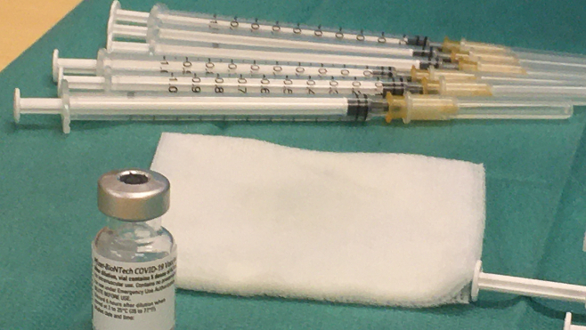 Vaccination: plus de prise de rendez-vous possible à l'hôpital de Dunkerque