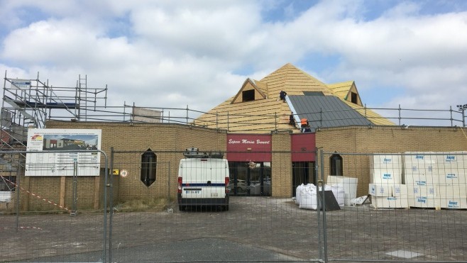 A Loon-plage, la salle Coluche est en plein chantier...