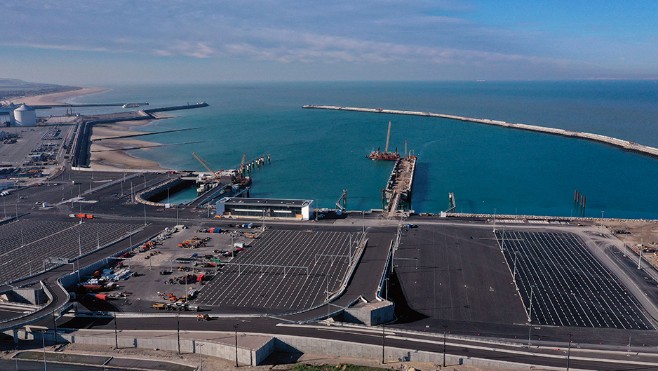 Le nouveau port de Calais sera livré le 5 mai, mais n’entrera réellement en fonction qu'au mois d’octobre