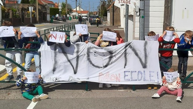 Mobilisation contre la fermeture d'une classe à Balinghem et Rodelinghem