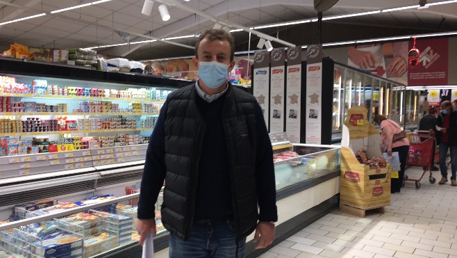 Faute de pouvoir déménager, la direction d’Intermarché à Gravelines saisit la justice et la mairie lance une pétition
