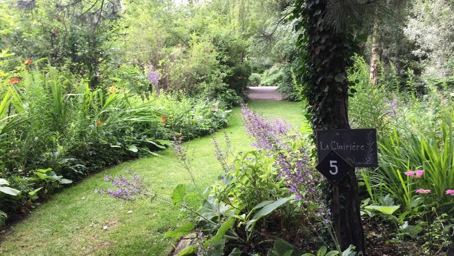 Balade enchanteresse dans le Jardin botanique du Beau Pays à Marck-en-Calaisis