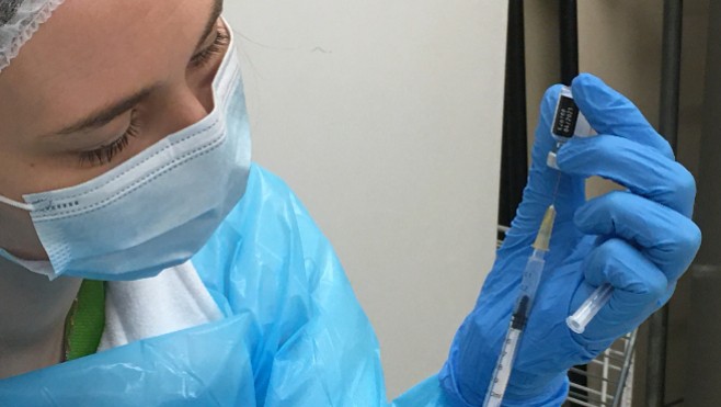 Coulogne: une enquête ouverte après le décès d'une sexagénaire vaccinée à l'AstraZeneca