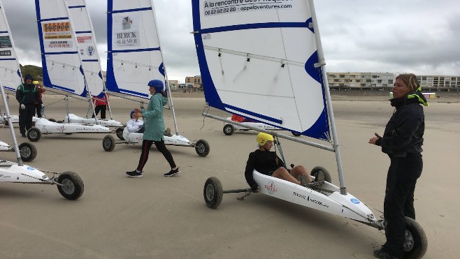 GPS des vacances : découvrez le char à voile à Berck sur Mer.