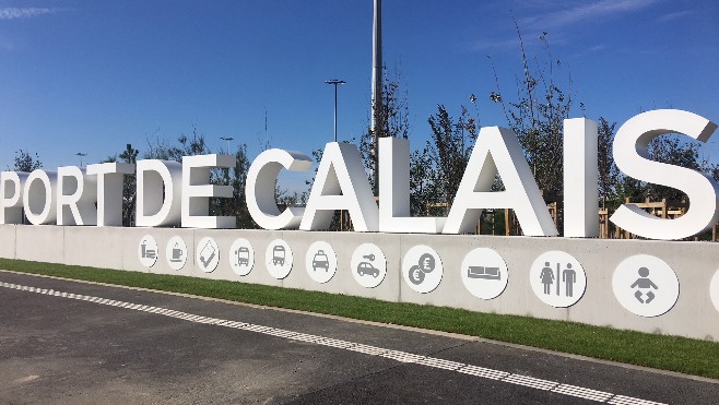 Le tout nouveau port de Calais n’entrera pas en fonction lundi prochain