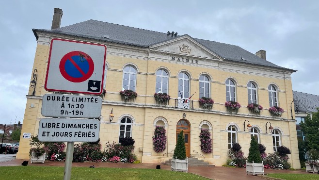 Montreuil:  la zone bleue réactivée pour lutter contre les voitures ventouses 