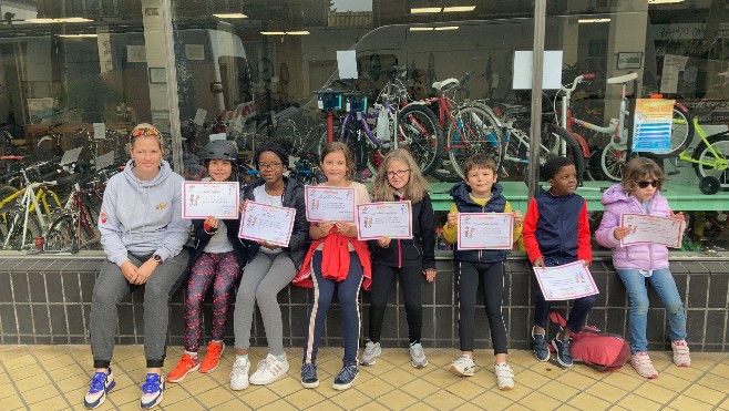 A Calais, Opale Vélo Services organise des stages vélos pour les enfants pendant les vacances de la Toussaint
