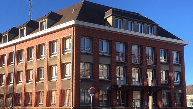 Une rénovation, mais pas de nouveaux locaux pour le commissariat de Calais 