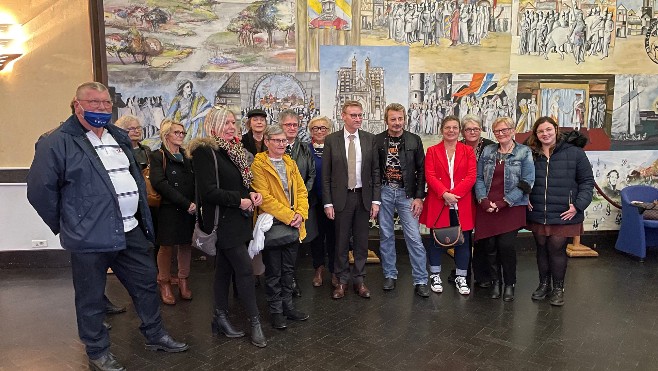 Les couturière Abbevilloises mobilisées pour fabriquer des masques ont reçu la médaille de la ville 
