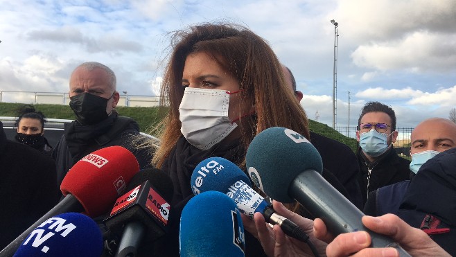 En visite à Calais, Marlène Schiappa confirme l’arrivée de deux hélicoptères sur l’aéroport de Marck pour lutter contre les réseaux de passeurs