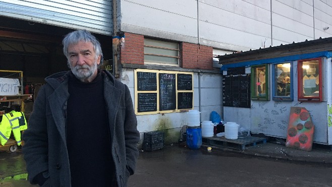 Le nombre d’exilés dans le Calaisis aurait diminué de moitié selon l’Auberge des migrants