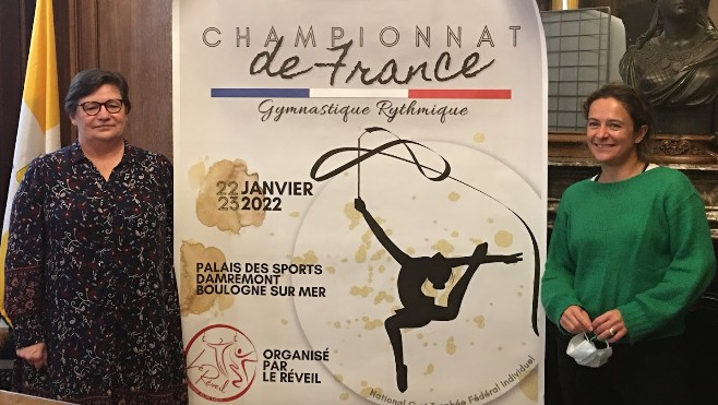 Des championnats de France de Gymnastique Rythmique au Palais des Sports Damrémont. 