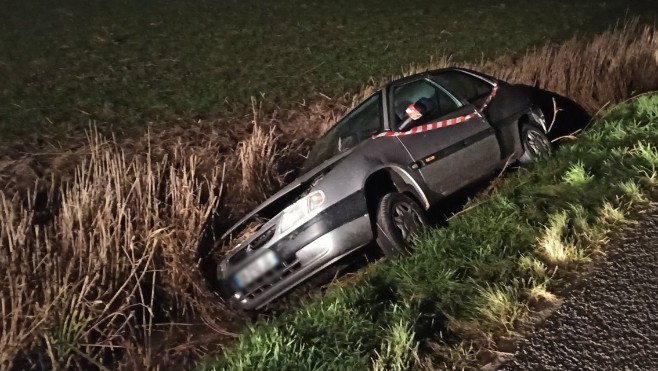 Sainte-Marie-Kerque : un conducteur blessé après une sortie de route.