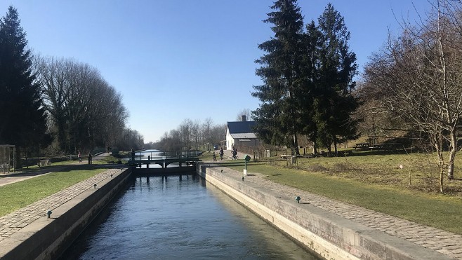 Somme: des porteurs de projet recherchés pour faire vivre deux maisons éclusières