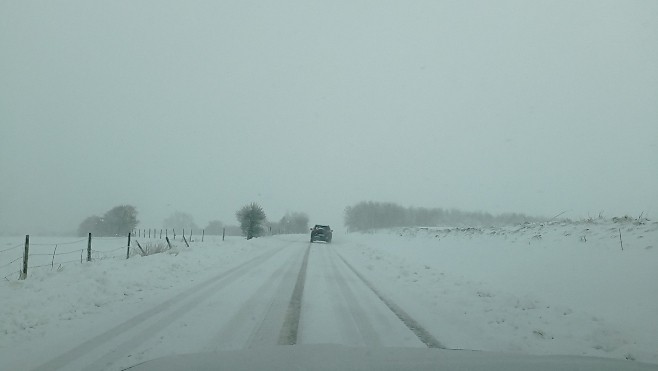 La neige crée la pagaille chaussée Brunehaut entre Desvres et Thérouanne