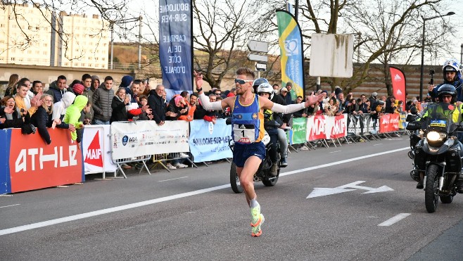 A Boulogne sur mer, Jimmy Gressier bat son propre record sur le 10 km !