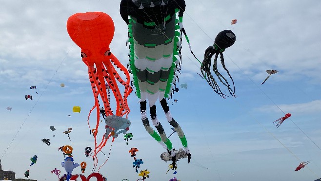 Berck : les pieuvres géantes sont de sortie dans le ciel