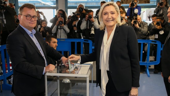 Marine Le Pen arrive en tête dans le Pas-de-Calais 