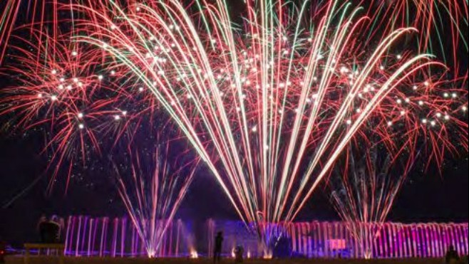 Cerfs-volants de Berck: une grande parade et un feu d'artifice pour la soirée de clôture 