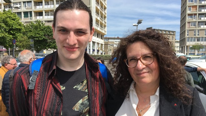 Législatives : NUPES présente sa candidate Nancy Bélart à Boulogne sur mer.