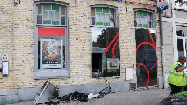Hondschoote : un distributeur de billets attaqué à l'explosif 