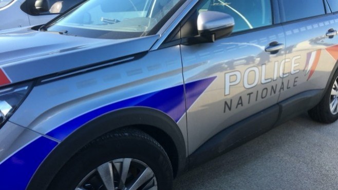 Deux policiers agressés par un automobiliste à Saint-Omer