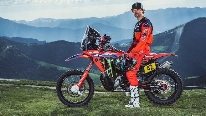 Moto (Rallye Raid): Adrien Van Beveren signe chez Honda