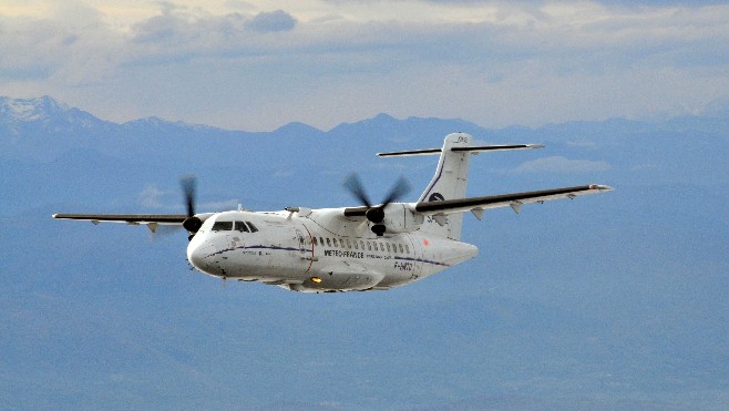 Pourquoi un avion va survoler la région à très basse altitude dès ce lundi ? 