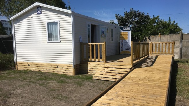 A Dunkerque, le camping de La Licorne dispose d'un mobil-home adapté pour les personnes handicapées.