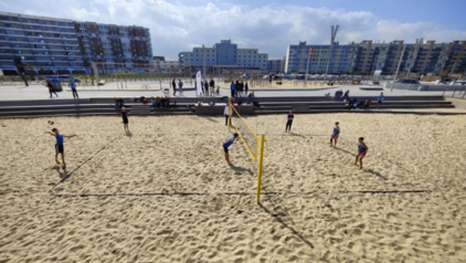 Le Lissp reprend le beach club sur la plage de Calais