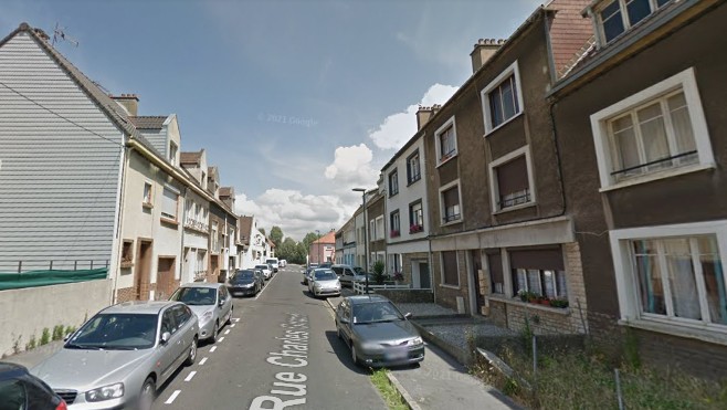 A Boulogne sur mer, un enfant disparu dormait caché sous la table du salon !