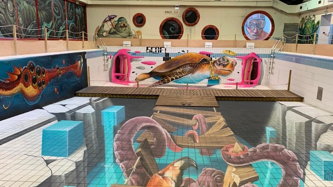 La piscine de Doullens transformée en musée de street art éphémère avant sa destruction