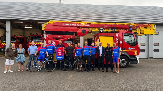Défi : les pompiers de Calais rouleront 107 km à vélo 