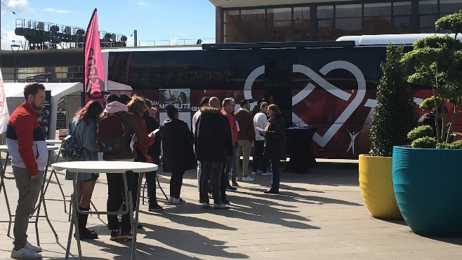 A Dunkerque, la manifestation pour le pouvoir d'achat côtoie une opération recrutement de conducteurs de bus !
