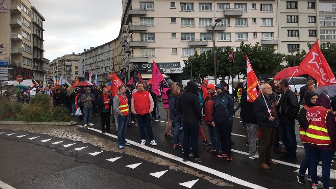 1200 personnes ont défilé sur la Côte d'Opale et sur la Côte Picarde