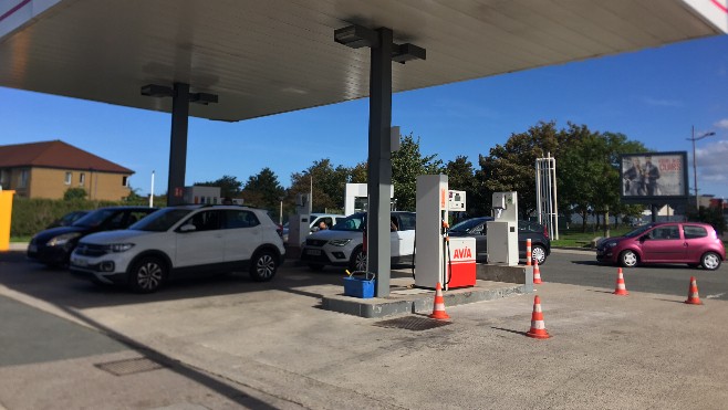 Les stations-services de la Région littéralement prises d’assaut