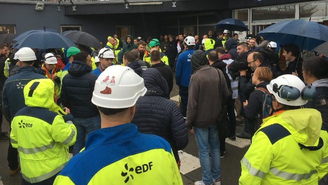 La grève entraîne une baisse de charge sur la tranche 1 de la Centrale nucléaire de Gravelines.