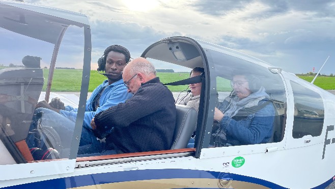 Un partenariat créé entre la Mission locale et l'aéroclub d'Abbeville