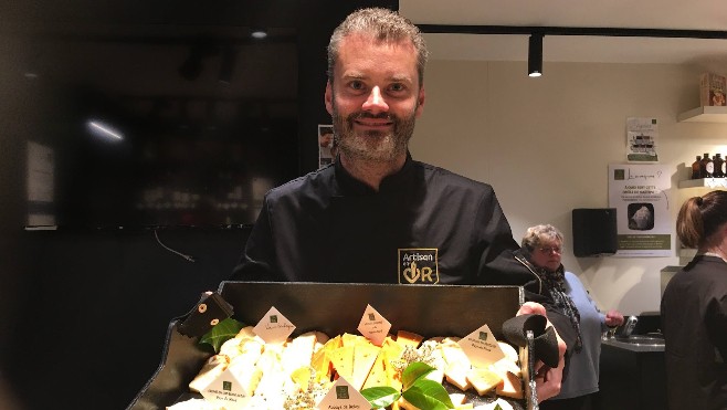 A Boulogne, Romain Olivier est le premier fromager-affineur à devenir Artisan en Or !