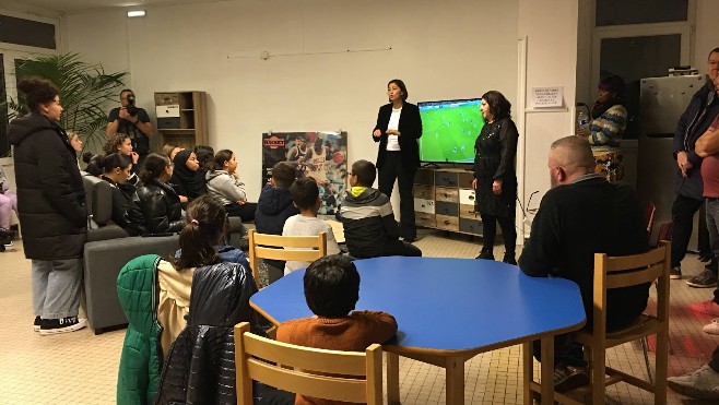 A Grande-Synthe, les jeunes de 12 à 17 ans profitent désormais d'une salle en libre service !