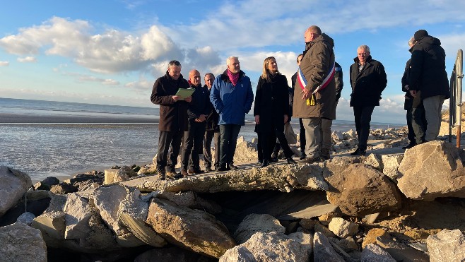 A Camiers, la secrétaire d'Etat en charge de l'Ecologie annonce la création d'un comité national du recul du trait de côte