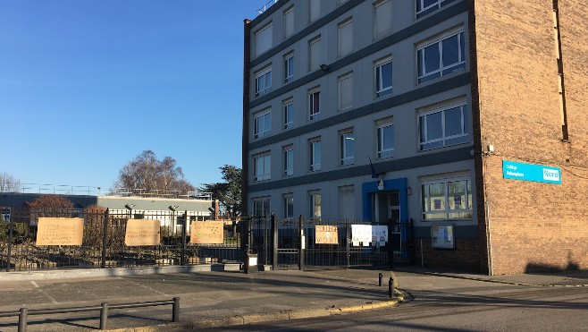 A Saint-Pol sur mer, une opération collège mort mercredi pour réclamer plus de moyens.