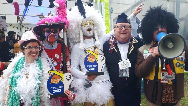 A Dunkerque, le championnat du monde du cri de la mouette fête ses 10 ans et s'offre une bière !
