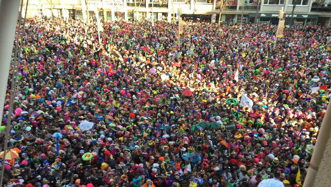 A Dunkerque, « c'était le carnaval de la libération »  avec des dizaines de milliers de personnes !