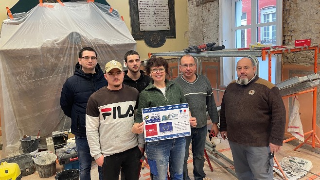 Au Crotoy, la salle du conseil municipal en rénovation grâce à un chantier d'insertion