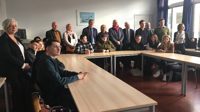 La Fondation de la Deuxième chance aide à l'insertion des jeunes à Boulogne et Coudekerque-Branche.