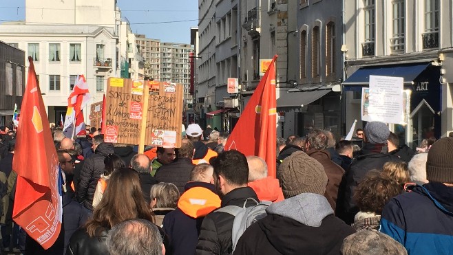 Réforme des retraites : mobilisation en baisse, plus d'un millier de manifestants mercredi à Boulogne sur mer.