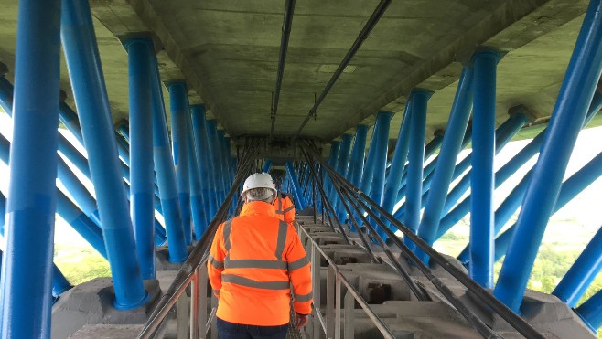 Sur l'A16, le viaduc d'Echinghen remis à neuf après 5 ans de travaux. 